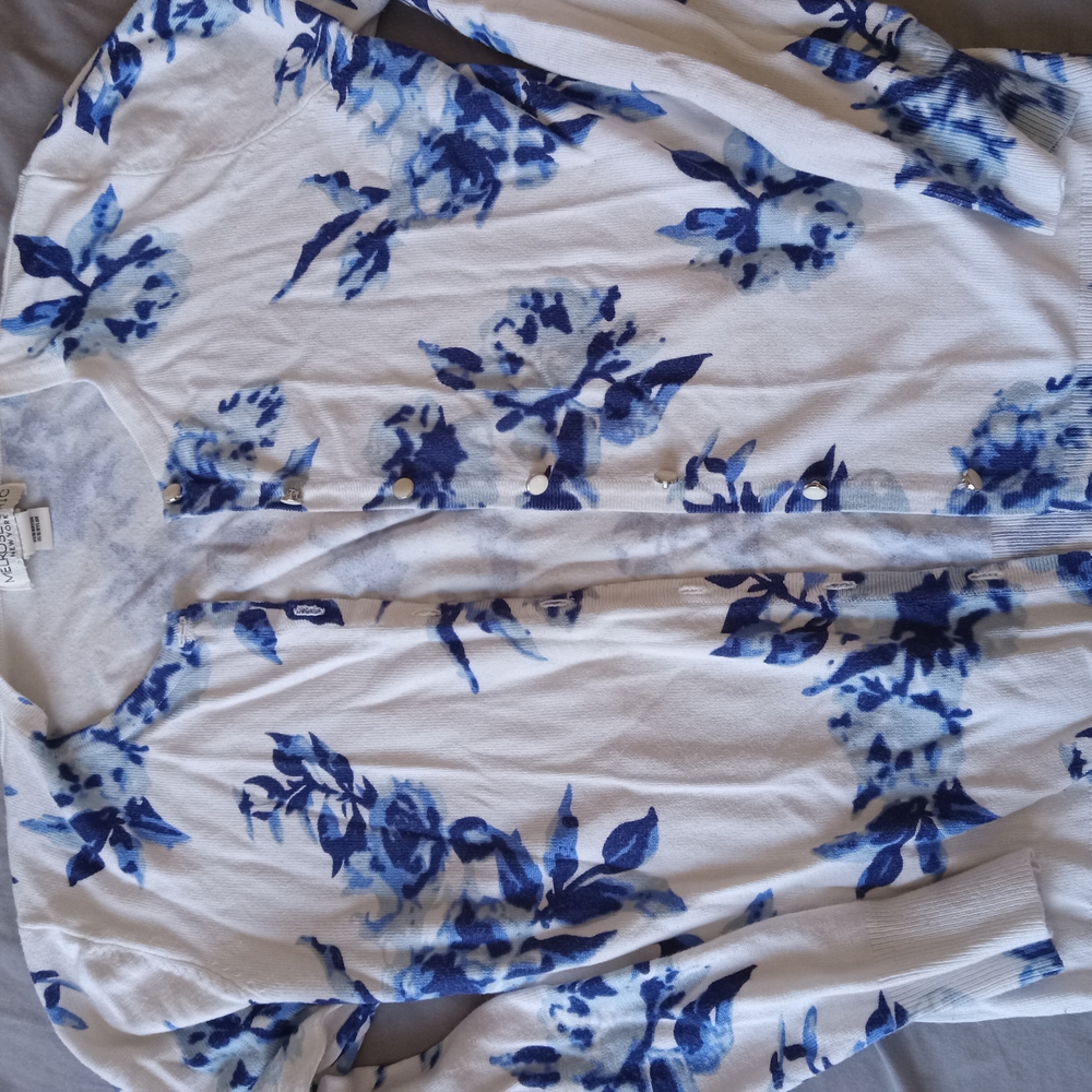 Floral Blue and White Women's Top